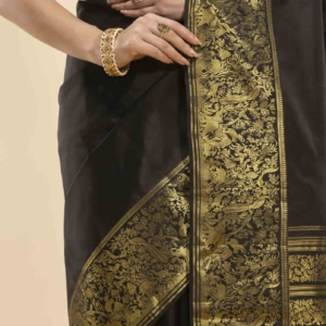 Black Gadwal Pattu Saree