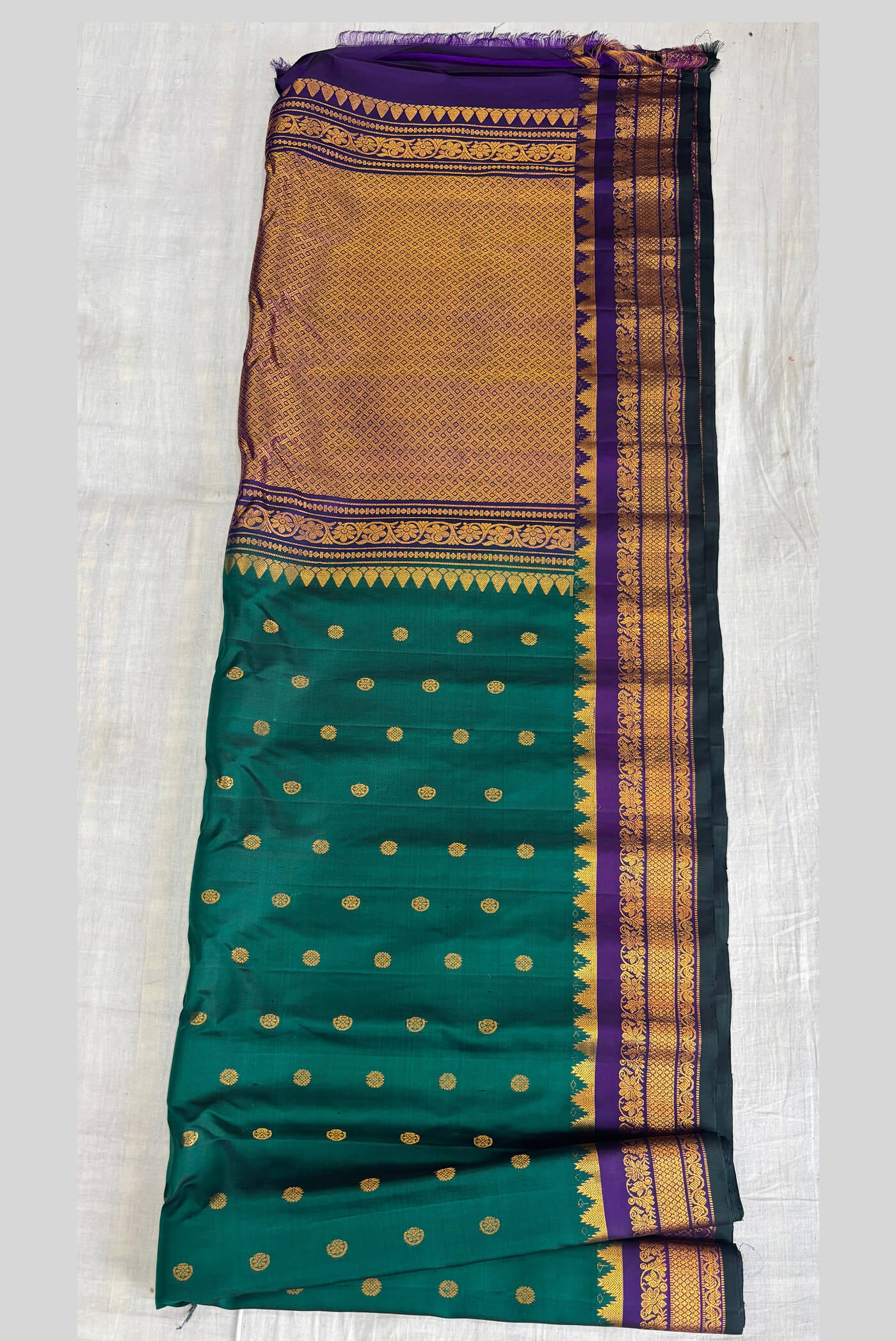 green gold Jari Gadwal pure silk saree
