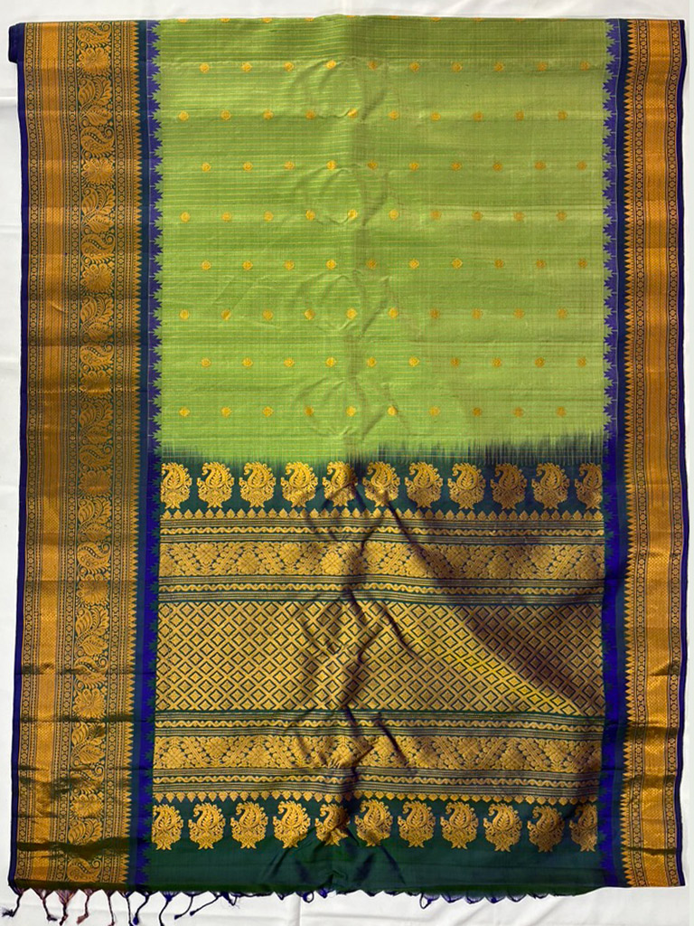 Big Border Gadwal Pure Handloom dual shade body Checks with Butas Green and Bottle Breen