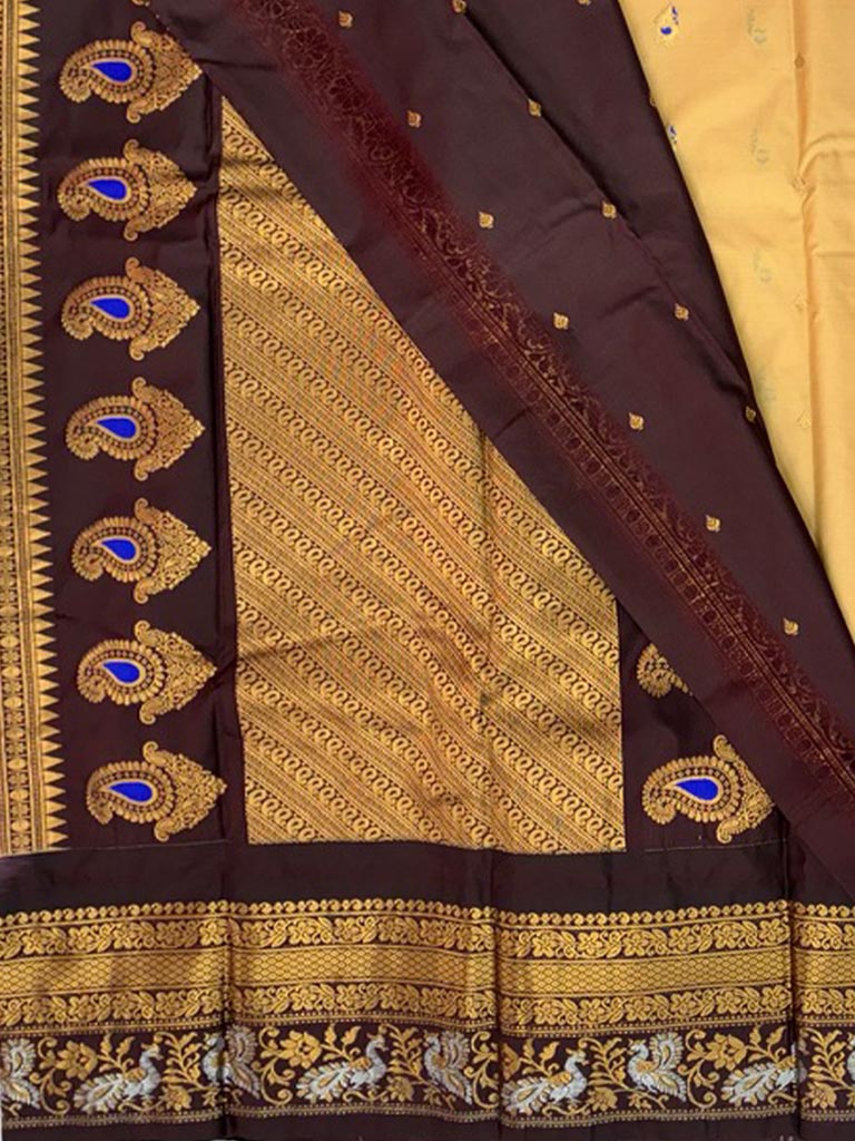 Gadwal Semi Black Saree with Candle cream & coffee brown border