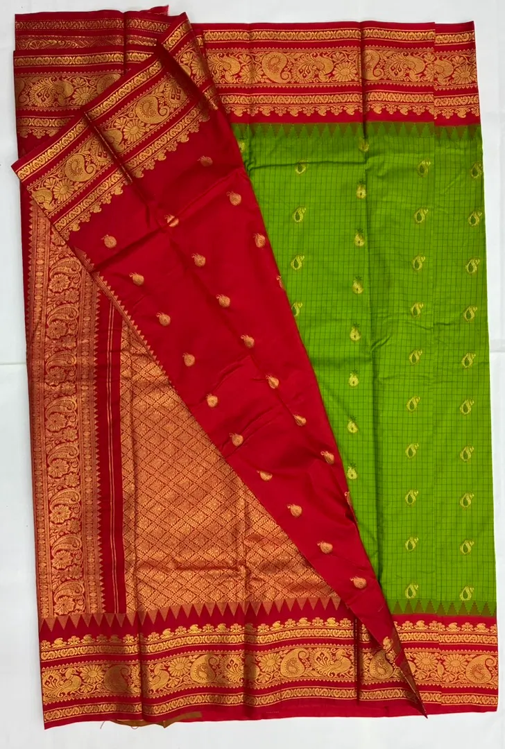 Gadwal Semi Silk Saree Checks Butas Rich Pallu and Border Green and Red