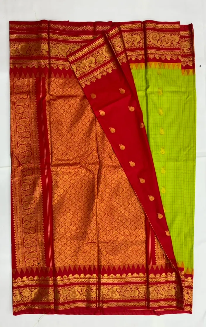 Gadwal Semi Silk Saree Checks Butas Rich Pallu and Border Green and Red