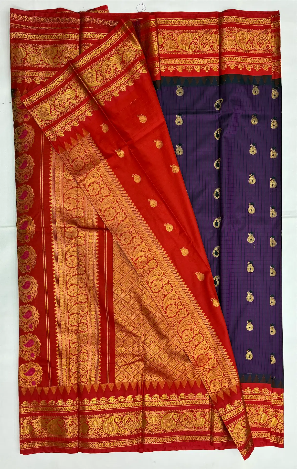 Gadwal Semi Silk Saree Checks Butas Rich Pallu and Border Purple and Red