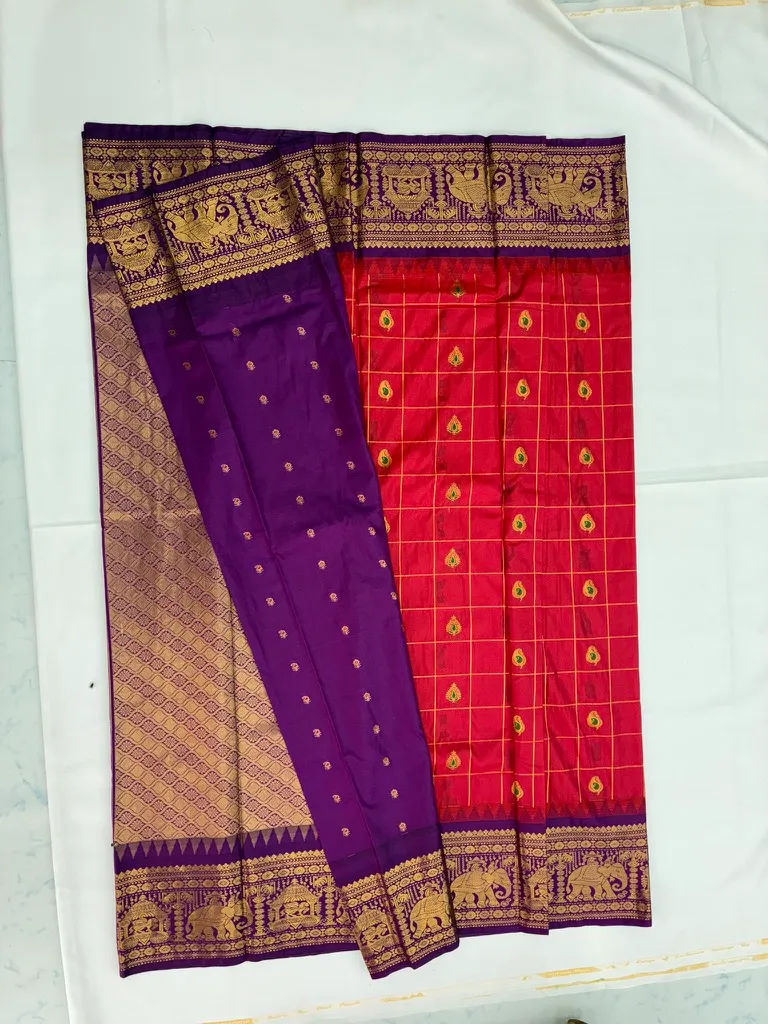 Gadwal Semi Silk Saree Checks Butas Rich Pallu and Border Red and Purple